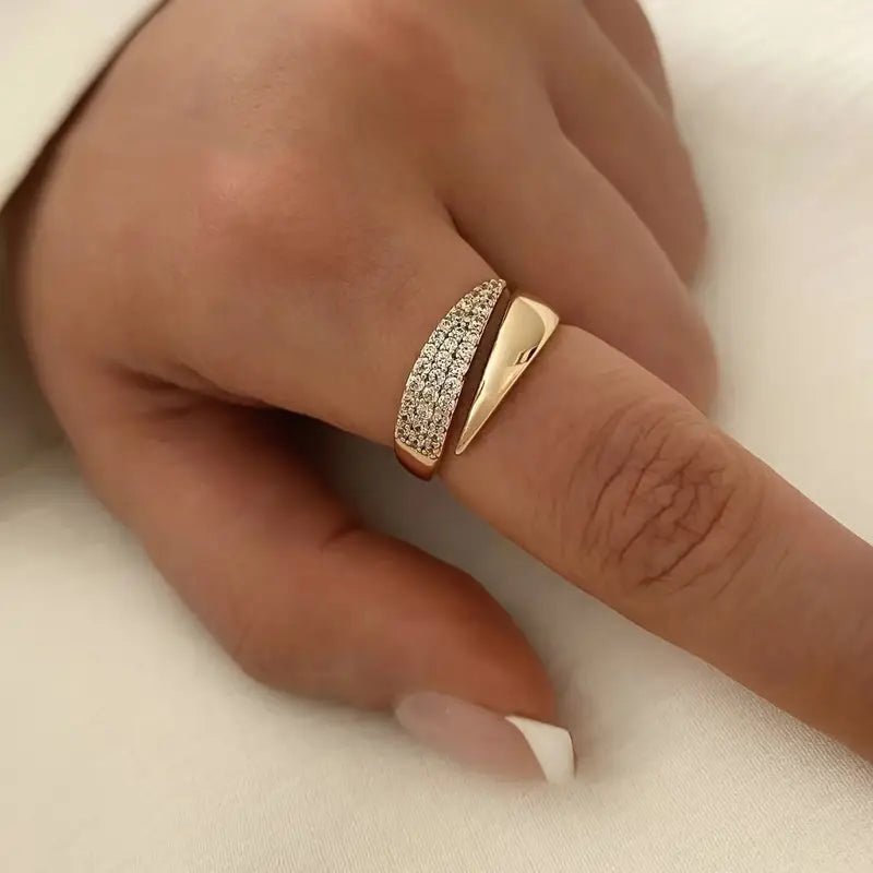 Elegant Adjustable Sparkle Ring - ShopLaredo